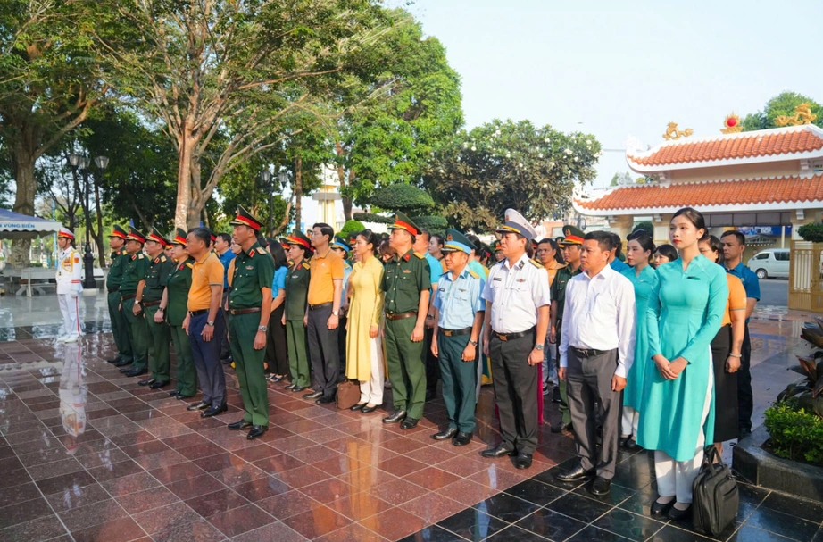 Hành trình xanh chạm vào ký ức và lan tỏa yêu thương- Ảnh 8. Hành trình xanh chạm vào ký ức và lan tỏa yêu thương- Ảnh 8.