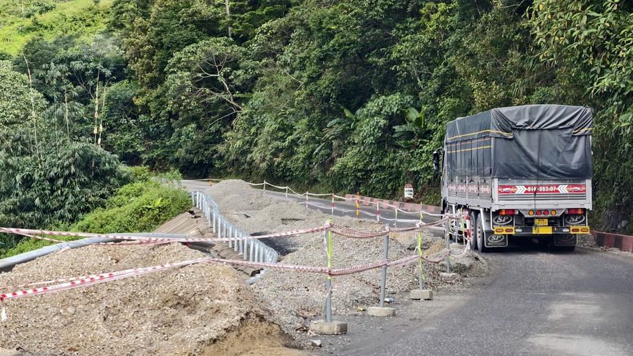 Quảng Ngãi phê duyệt chủ trương đầu tư dự án nâng cấp QL24, tổng mức 2.350 tỷ đồng- Ảnh 4. Quảng Ngãi phê duyệt chủ trương đầu tư dự án nâng cấp QL24, tổng mức 2.350 tỷ đồng- Ảnh 4.