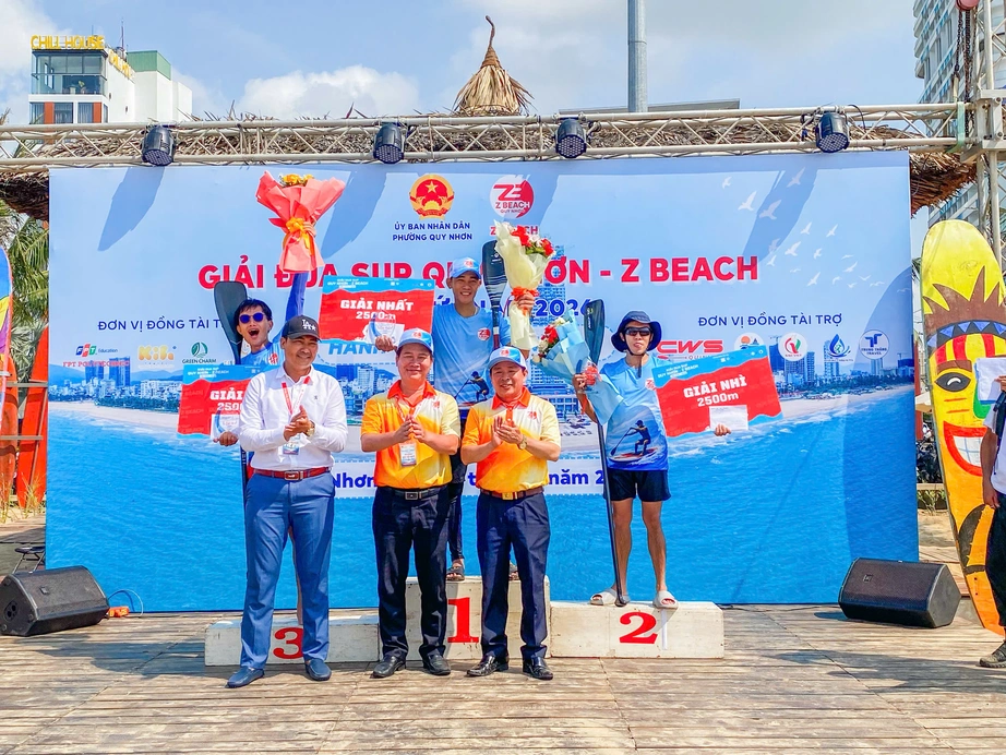 S&ocirc;i nổi Giải đua SUP Quy Nhơn - Zbeach lần thứ I- Ảnh 2.