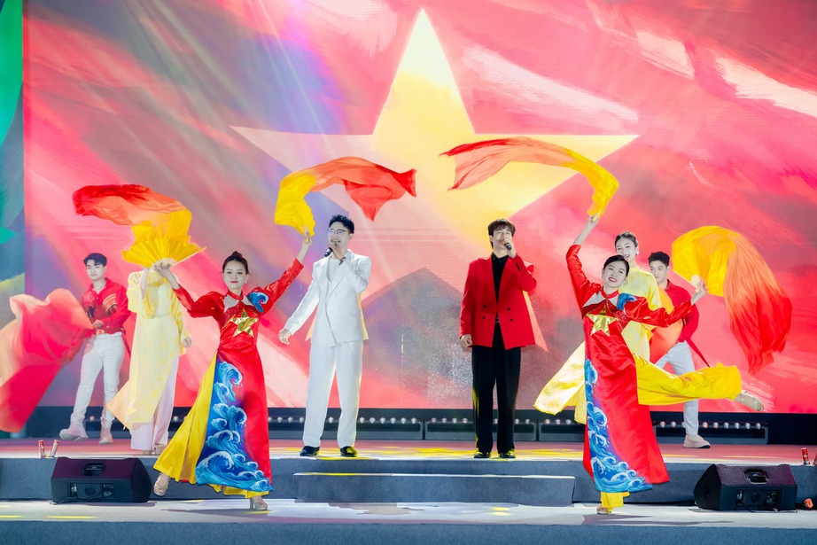 Hà Nội tổ chức nhiều hoạt động thu hút khách du lịch dịp lễ Giỗ Tổ và 30/4-1/5- Ảnh 3.