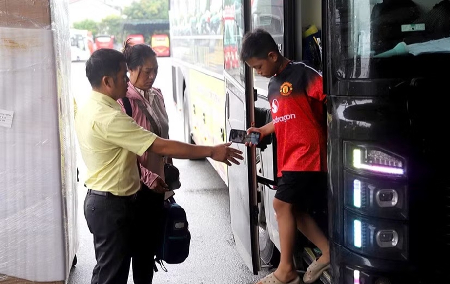 Quản l&yacute; vận tải đường bộ theo quy định mới: Minh bạch, chặt chẽ hơn- Ảnh 2.