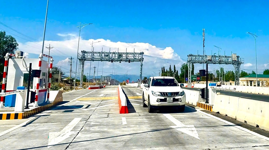 Cần g&igrave; để bỏ ho&agrave;n to&agrave;n barie thu ph&iacute; cao tốc?- Ảnh 1.