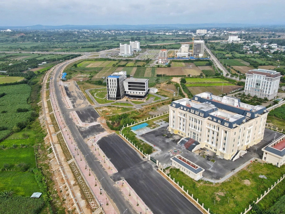 Cận cảnh tuyến kè gần 500 tỷ đẹp như tranh ở miền Tây Quảng Ngãi- Ảnh 8.