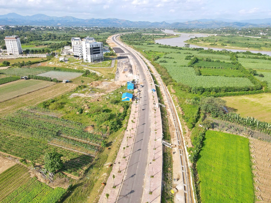 Cận cảnh tuyến kè gần 500 tỷ đẹp như tranh ở miền Tây Quảng Ngãi- Ảnh 10.