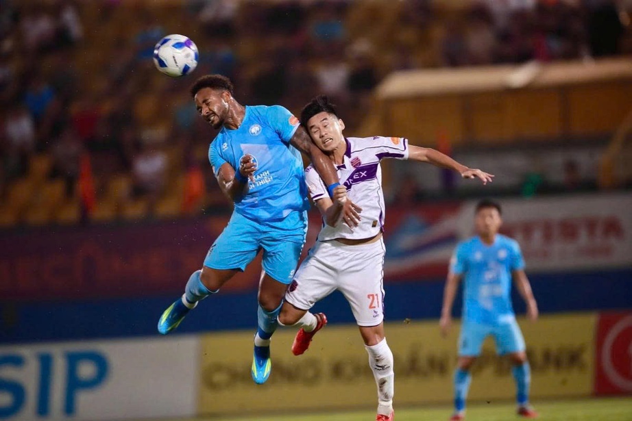 V-League: Nam Định h&ograve;a kịch t&iacute;nh Becamex TP. Hồ Ch&iacute; Minh- Ảnh 2.