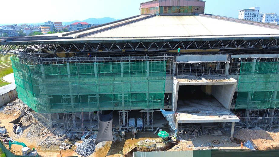 Huế: Siết chặt kỷ cương, ki&ecirc;n quyết xử l&yacute; vi phạm tr&ecirc;n c&aacute;c c&ocirc;ng tr&igrave;nh x&acirc;y dựng- Ảnh 3.