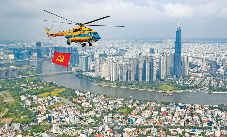 Từ &ldquo;x&eacute; r&agrave;o&rdquo; đến mở lối tư duy - Ảnh 2.
