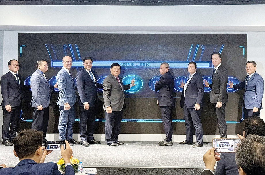 Ngoại giao &ldquo;mở đường&rdquo; ph&aacute;t triển khoa học c&ocirc;ng nghệ- Ảnh 2.