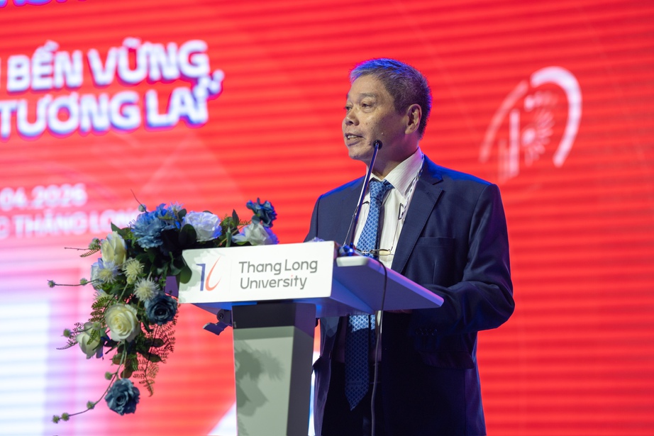 Ng&agrave;y hội việc l&agrave;m Đại học Thăng Long thu h&uacute;t gần 5.000 sinh vi&ecirc;n- Ảnh 1.