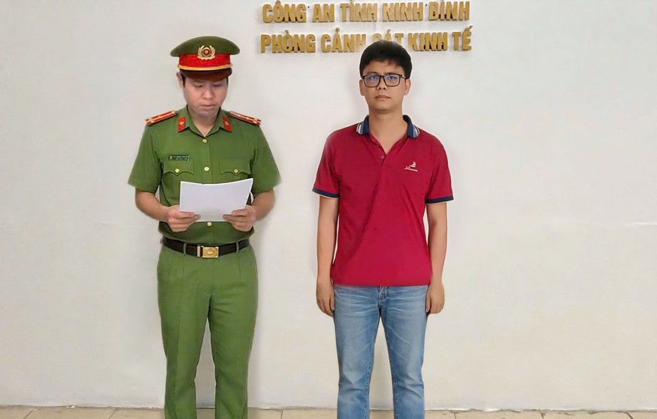 Khởi tố vụ &aacute;n mua b&aacute;n tr&aacute;i ph&eacute;p 16 h&oacute;a đơn, gi&aacute; trị gần 850 triệu đồng tại Ninh B&igrave;nh- Ảnh 1.