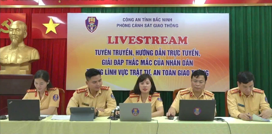 Bắc Ninh: Nhiều s&aacute;ng kiến đưa Luật Trật tự, an to&agrave;n giao th&ocirc;ng đường bộ v&agrave;o cuộc sống- Ảnh 1.