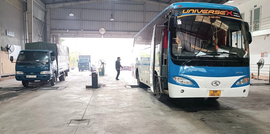 Siết điều kiện với cơ sở đăng kiểm mới, n&acirc;ng chuẩn chất lượng kiểm định phương tiện- Ảnh 2.