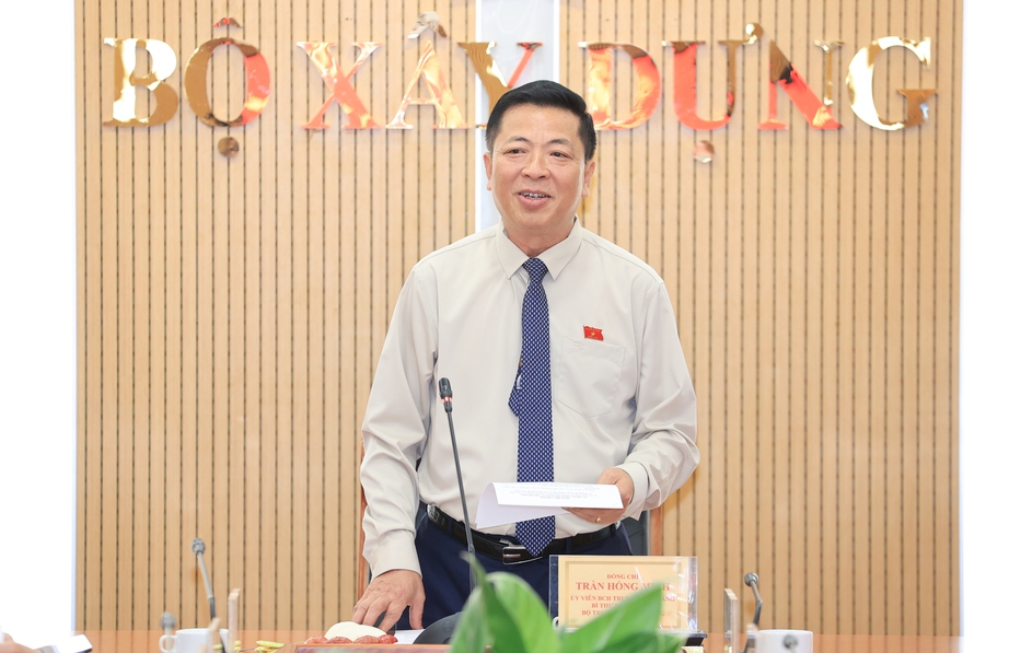 Đảng ủy Bộ X&acirc;y dựng c&ocirc;ng bố quyết định bổ sung ủy vi&ecirc;n Ban Chấp h&agrave;nh- Ảnh 2.