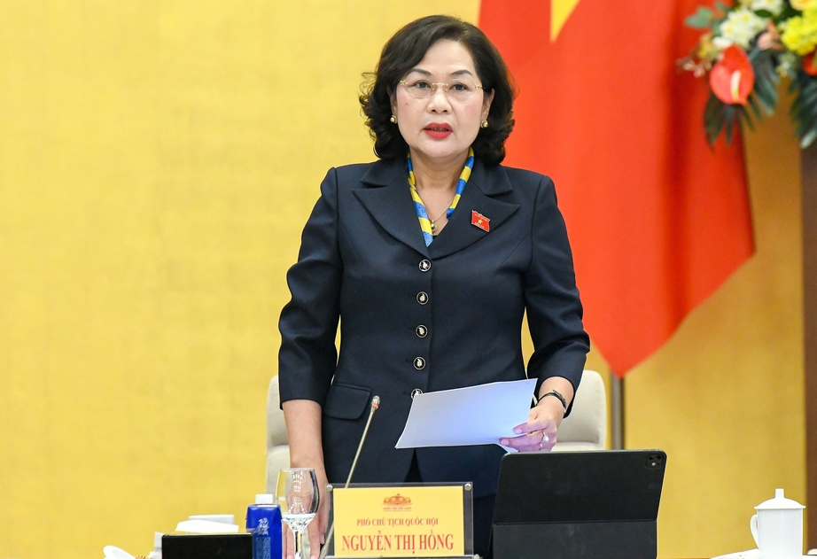 Trình Quốc hội phương án giảm thuế xăng dầu trong thời gian nhất định- Ảnh 3. Trình Quốc hội phương án giảm thuế xăng dầu trong thời gian nhất định- Ảnh 3.