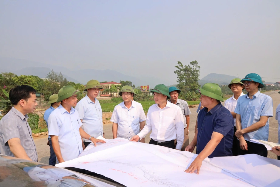 Phú Thọ: Gỡ vướng, đẩy nhanh tiến độ các dự án giao thông trọng điểm khu vực Vĩnh Phúc- Ảnh 2. Phú Thọ: Gỡ vướng, đẩy nhanh tiến độ các dự án giao thông trọng điểm khu vực Vĩnh Phúc- Ảnh 2.