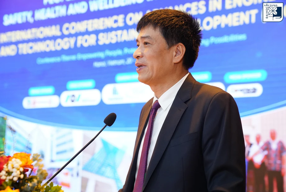 Trường Đại học X&acirc;y dựng H&agrave; Nội th&uacute;c đẩy xu hướng x&acirc;y dựng an to&agrave;n, bền vững- Ảnh 1.