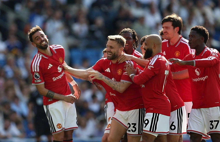 Ngoại hạng Anh: Man United thắng đậm Brighton- Ảnh 1.