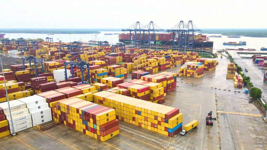 Cảng SSIT đ&oacute;n chuyến t&agrave;u đầu ti&ecirc;n của tuyến dịch vụ đi bờ Đ&ocirc;ng nước Mỹ- Ảnh 3.