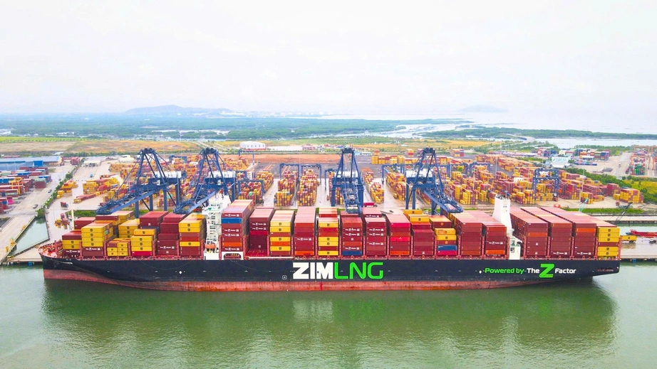 Cảng SSIT đ&oacute;n chuyến t&agrave;u đầu ti&ecirc;n của tuyến dịch vụ đi bờ Đ&ocirc;ng nước Mỹ- Ảnh 1.