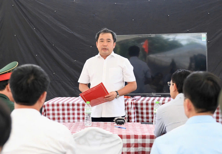 B&iacute; thư Th&agrave;nh ủy H&agrave; Nội kiểm tra loạt dự &aacute;n trọng điểm, y&ecirc;u cầu đẩy nhanh tiến độ- Ảnh 3.