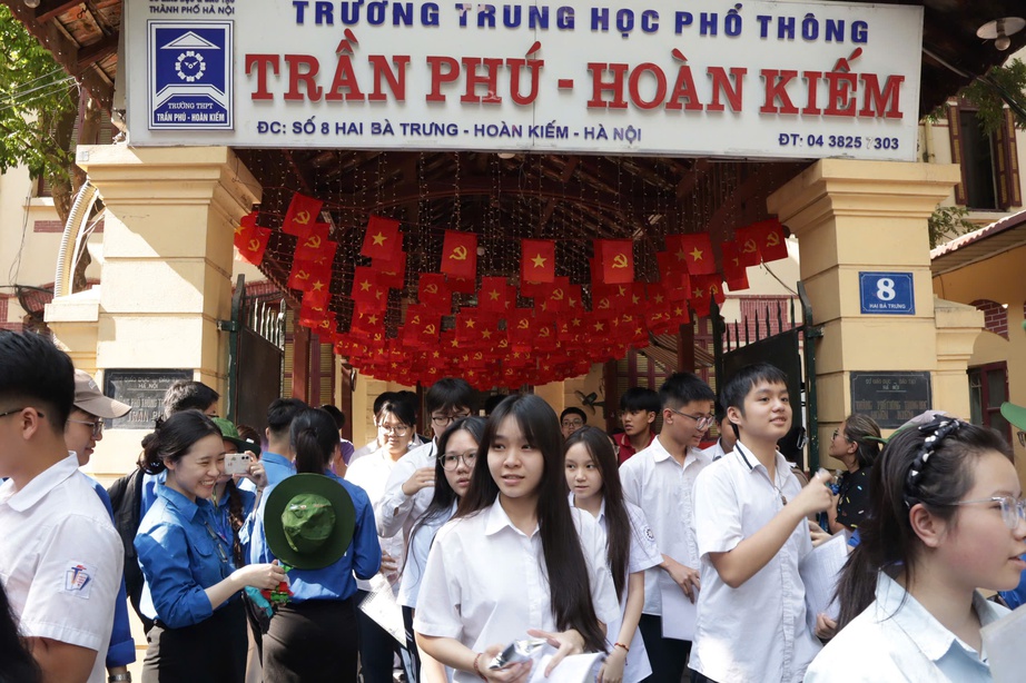 Tiếng Anh lớp 10 H&agrave; Nội 2026: B&aacute;m s&aacute;t thực tiễn, tăng t&iacute;nh ph&acirc;n h&oacute;a- Ảnh 2.