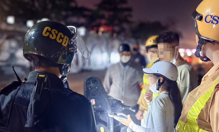 Vụ ''qu&aacute;i xế" đuổi nhau tr&ecirc;n phố H&agrave; Nội l&agrave;m hai người tử vong: Truy tố 24 đối tượng ra t&ograve;a- Ảnh 1.