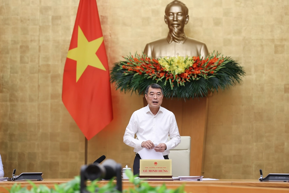Thủ tướng L&ecirc; Minh Hưng chủ tr&igrave; phi&ecirc;n họp thường kỳ đầu ti&ecirc;n của Ch&iacute;nh phủ kh&oacute;a XVI- Ảnh 2.
