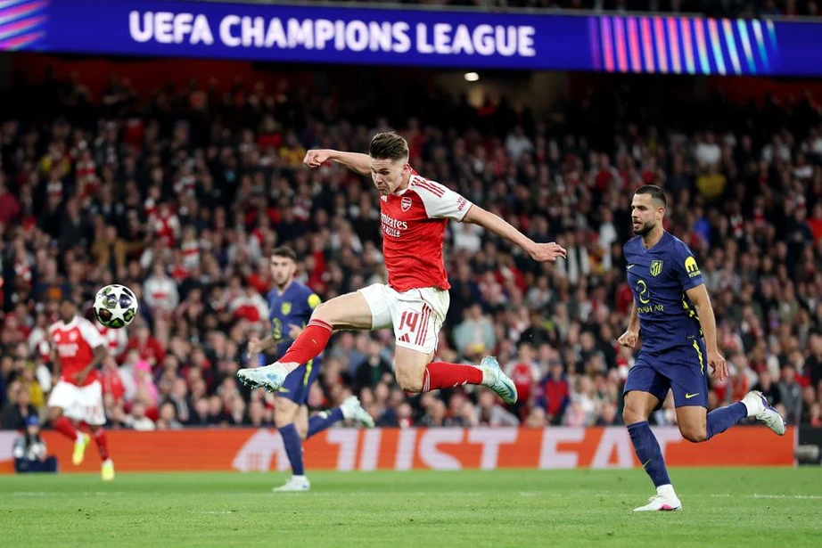 Tranh c&atilde;i nảy lửa tại b&aacute;n kết Champions League 2025-2026- Ảnh 2.