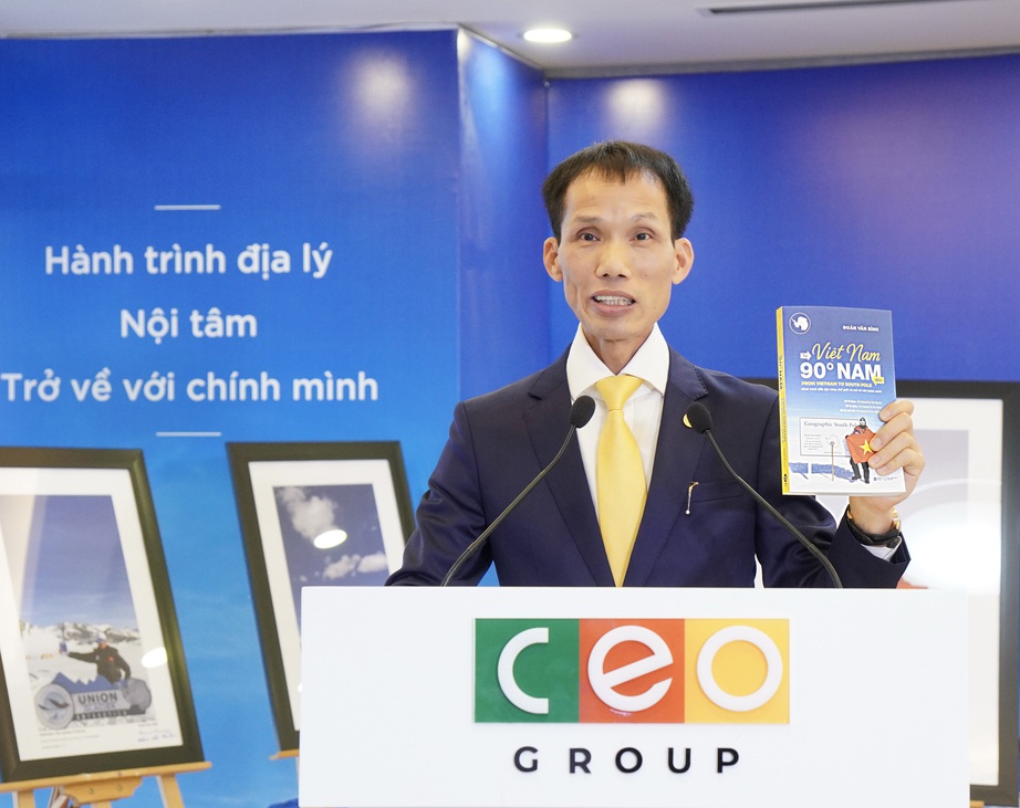 Ra mắt s&aacute;ch &ldquo;Từ Việt Nam đến 90&deg; Nam&rdquo; của t&aacute;c giả Đo&agrave;n Văn B&igrave;nh- Ảnh 1.