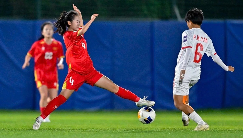 Thắng kịch t&iacute;nh Myanmar nhờ hai si&ecirc;u phẩm, U17 nữ Việt Nam v&agrave;o tứ kết giải ch&acirc;u &Aacute;- Ảnh 1.