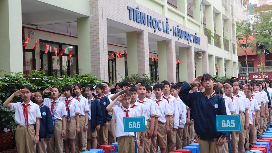 H&agrave; Nội ứng dụng AI trong tuyển sinh để bảo đảm đủ chỗ học- Ảnh 1.