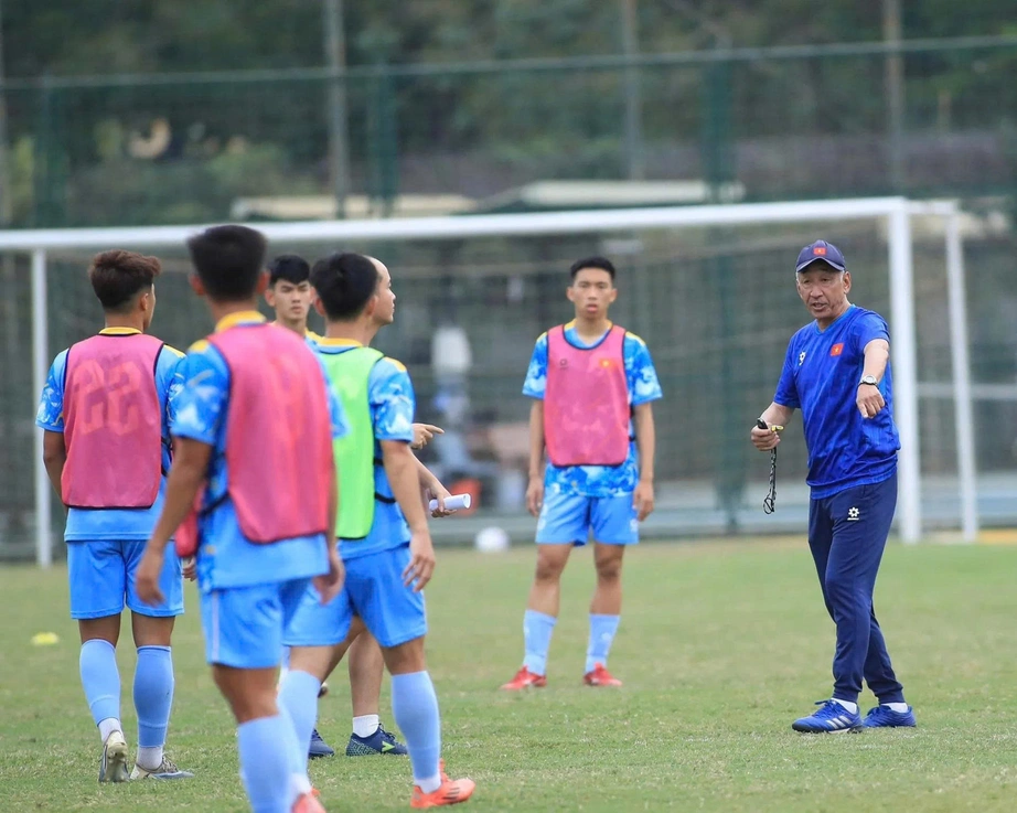 HLV U19 Indonesia n&oacute;i lời tự tin d&ugrave; gặp Việt Nam ở giải Đ&ocirc;ng Nam &Aacute;- Ảnh 1.