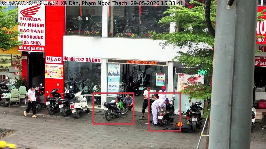 H&agrave; Nội th&iacute; điểm d&ugrave;ng UAV bay lưu động để gi&aacute;m s&aacute;t, xử phạt vi phạm trật tự đ&ocirc; thị- Ảnh 4.
