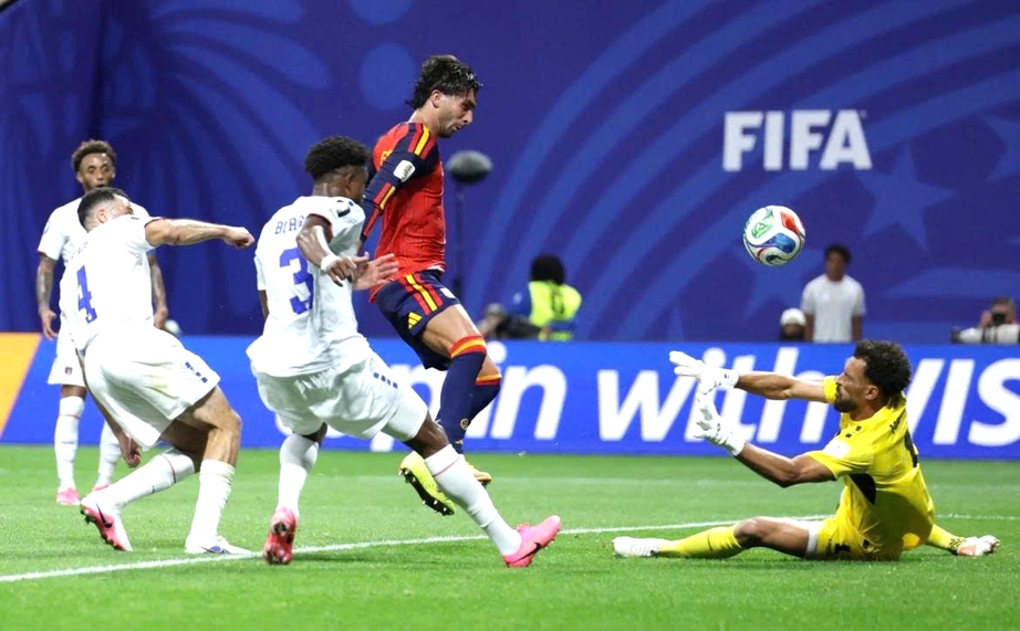 Cape Verde tạo cú sốc khi cầm hòa Tây Ban Nha tại World Cup 2026 - Ảnh 2. Cape Verde tạo cú sốc khi cầm hòa Tây Ban Nha tại World Cup 2026 - Ảnh 2.