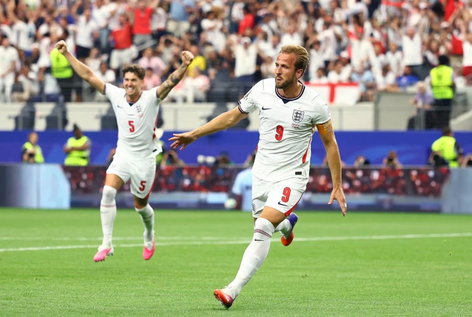 Video b&agrave;n thắng Anh vs Croatia: Rượt đuổi kịch t&iacute;nh, Tam Sư thị uy sức mạnh - Ảnh 1.