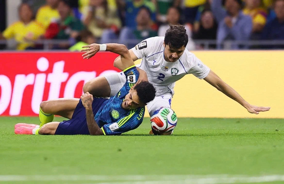World Cup 2026: Luis Diaz tỏa s&aacute;ng, Colombia thắng kịch t&iacute;nh Uzbekistan - Ảnh 2.