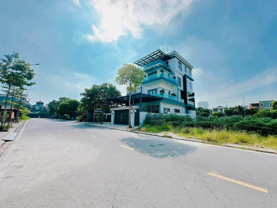 Phú Thọ bảo đảm công khai, minh bạch trong đấu giá quyền sử dụng đất- Ảnh 1. Phú Thọ bảo đảm công khai, minh bạch trong đấu giá quyền sử dụng đất- Ảnh 1.