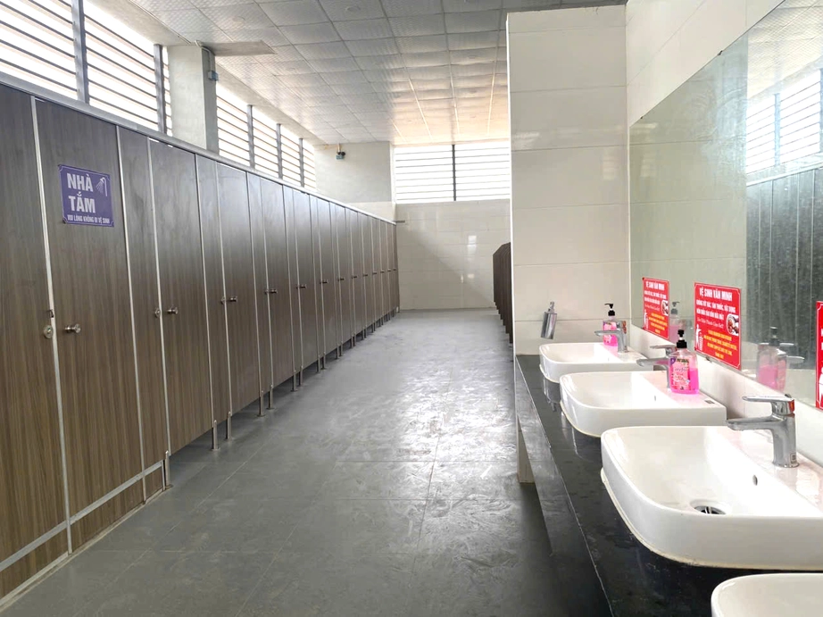 Gấp r&uacute;t ho&agrave;n th&agrave;nh trạm dừng nghỉ tr&ecirc;n cao tốc Bắc - Nam qua Nghệ An - Ảnh 2.