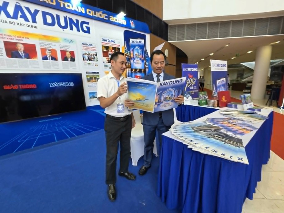 Ấn tượng gian trưng b&agrave;y B&aacute;o X&acirc;y dựng tại Hội B&aacute;o to&agrave;n quốc 2026 - Ảnh 1.