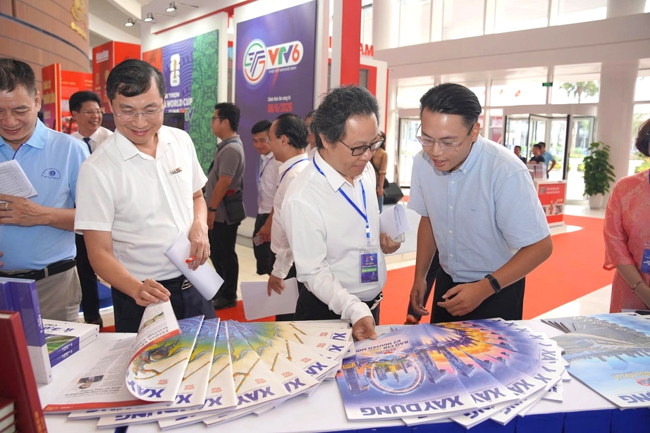 B&aacute;o X&acirc;y dựng đoạt "c&uacute; đ&uacute;p" giải thưởng tại Hội B&aacute;o to&agrave;n quốc 2026 - Ảnh 3.