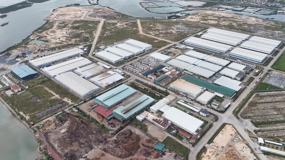 Quảng Ninh hỗ trợ di dời cơ sở sản xuất vào cụm công nghiệp giai đoạn 2026-2030 - Ảnh 1.