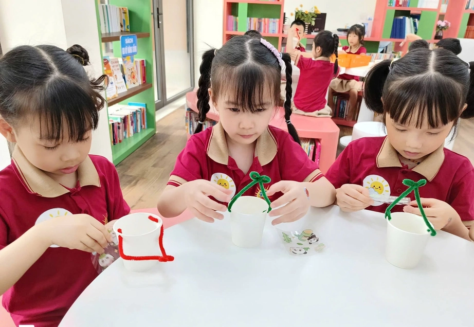 H&agrave; Nội tuyển sinh đầu cấp từ ng&agrave;y 1/7, dự kiến gần 800.000 trẻ nhập học - Ảnh 1.