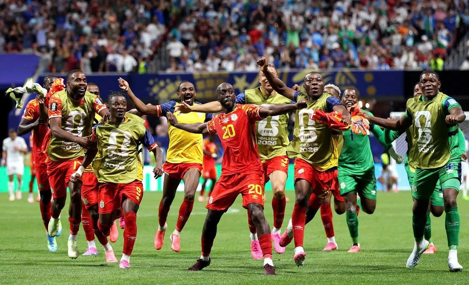 Đội h&igrave;nh mạnh nhất Anh đấu CHDC Congo: Harry Kane bất lực v&igrave; h&agrave;ng thủ 5 người? - Ảnh 2.