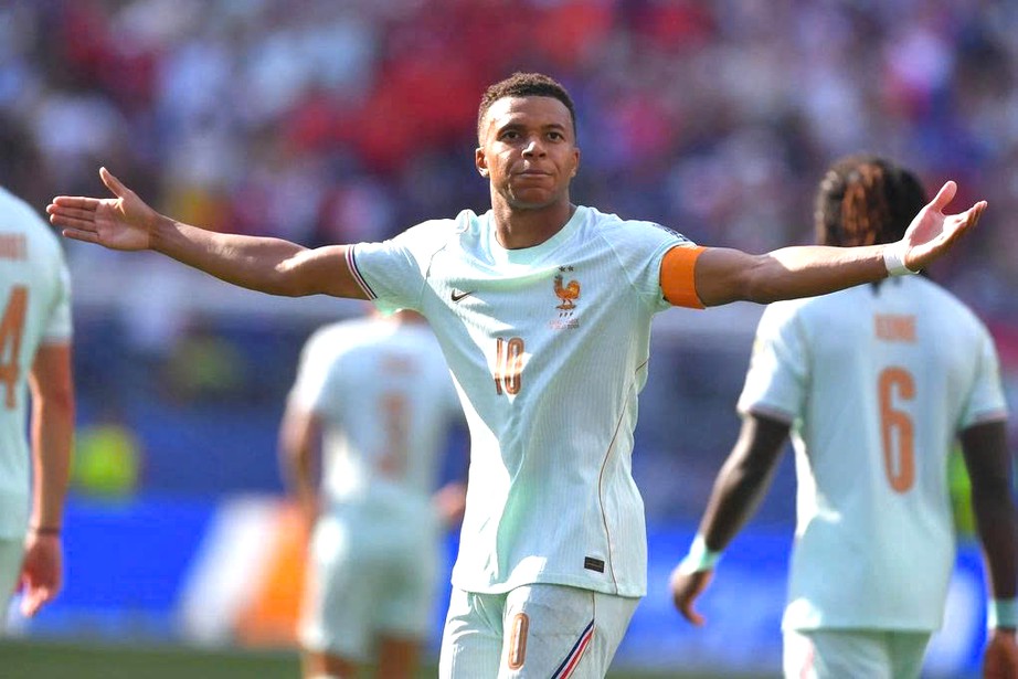 Thống kê khó tin về Lamine Yamal và Mbappe trước bán kết World Cup 2026 - Ảnh 2.