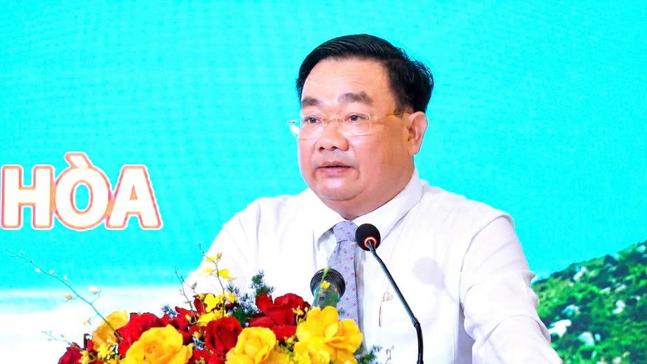 Khánh Hòa tìm giải pháp bảo tồn chim yến, phát triển bền vững thương hiệu Yến sào - Ảnh 1.
