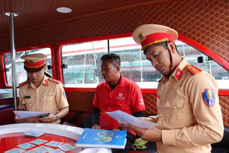 An Giang đề xuất nghi&ecirc;n cứu ca n&ocirc; SB c&oacute; ph&ugrave; hợp để khai th&aacute;c du lịch tr&ecirc;n biển đảo? - Ảnh 3.