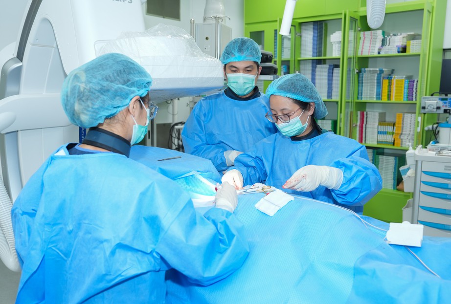 Bất ngờ ph&aacute;t hiện nguy&ecirc;n nh&acirc;n khiến cụ &ocirc;ng thường ngất đột ngột - Ảnh 1.