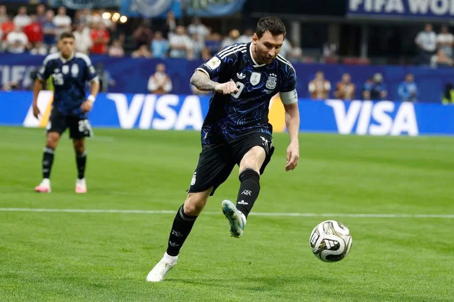 Dàn sao tuyển Anh hết lời ca ngợi Messi sau thất bại ở bán kết - Ảnh 2.