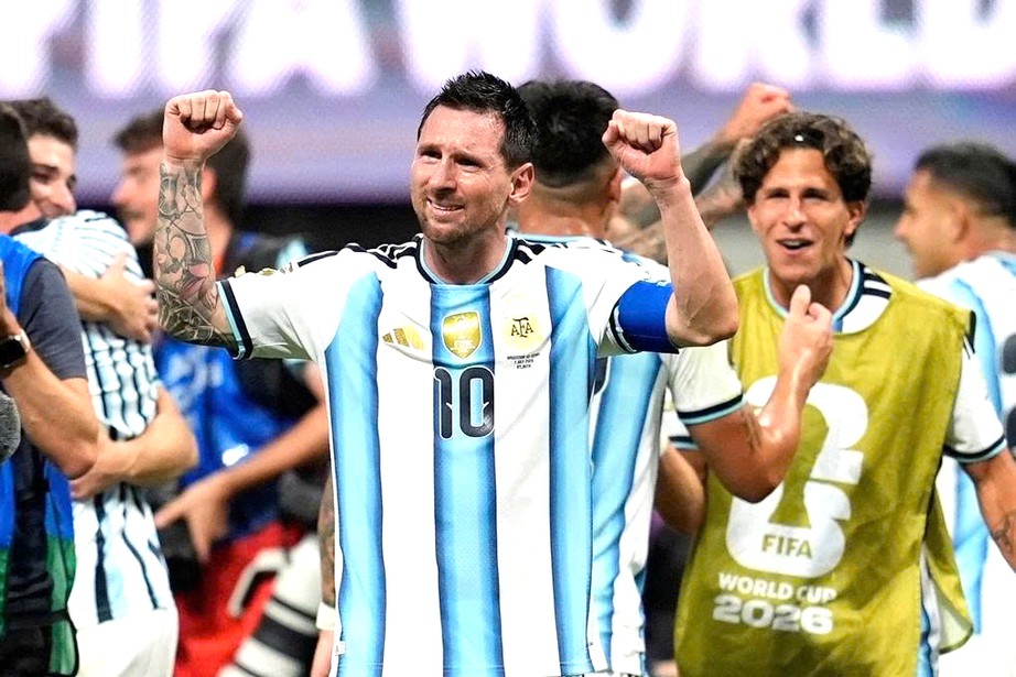 HLV tuyển Argentina tuy&ecirc;n bố bất ngờ trước chung kết World Cup 2026 - Ảnh 2.