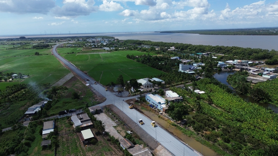 To&agrave;n cảnh đường ven s&ocirc;ng Tiền ở Đồng Th&aacute;p trước ng&agrave;y th&ocirc;ng xe - Ảnh 10.